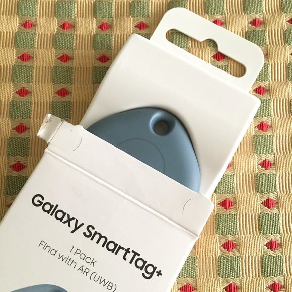 NWOT Samsung Galaxy Smart Tag Dark Grey 1 Pack - Picture 6 of 7